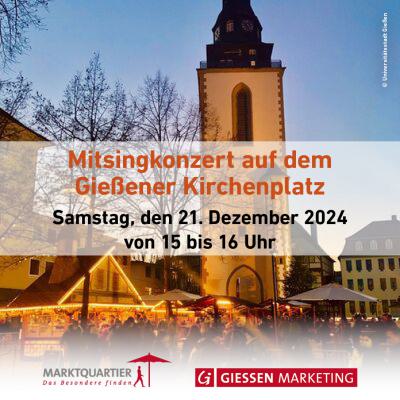 Erstes Mitsingkonzert auf dem Kirchenplatz